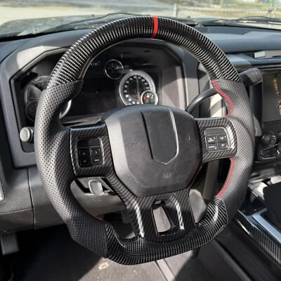 Volante deportivo de fibra de carbono real para Dodge RAM 1500 2012-2018 sin calefacción Foto 1 de 4