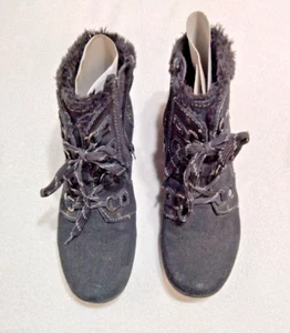Earth Origins Women's Black Crowley Size 9 Wide - Used - Picture 1 of 13