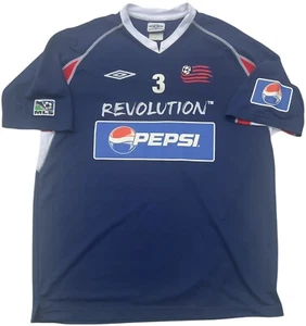 Camiseta deportiva New England Revolution MLS #3 vintage Pepsi Umbro para hombre grande azul marino - Imagen 1 de 3