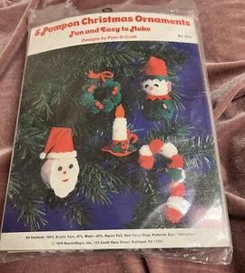 NOS vintage Pom-O-Craft Pompon Christmas ornaments kit NeedleMagic makes 5 - Picture 1 of 5