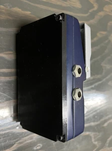 Bodenplatte Kit für DigiTech Hardwire Effektpedale SOLIDE Halterung auf Pedalboard! - Bild 1 von 5