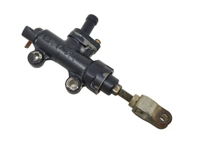 Главный цилиндр заднего тормоза 87 Honda ATC200X ATC 200X Asy - Изображение 1 из 4