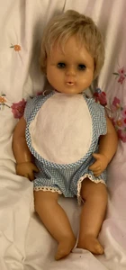 TINY TEARS. 1960s? VINTAGE ENGLISH DOLL. TINY TEARS 16D, IN ROMPER & BIB - Picture 1 of 14