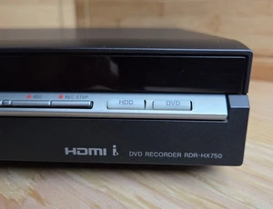 Sony RDR HX750 HDD/DVD Recorder - Bild 1 von 8