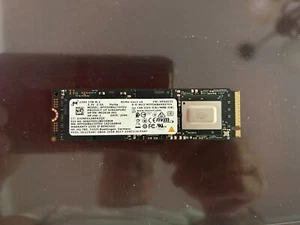 Disque SSD M.2 NVMe Micron 2300 1 To MTFDHBA1T0TDV-1AZ1AABHA - Photo 1/1