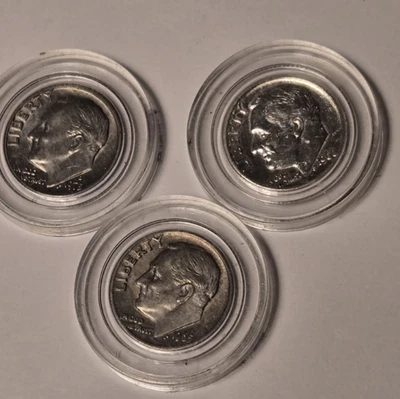 Lot of 3 Silver Roosevelt Dimes Various Years 1960,1965 &1973 - Image 1 of 4