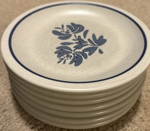 Pfaltzgraff Yorktowne Blue Rim 6 7/8" Vtg USA Made Bread Butter Plates (7) - Picture 1 of 4