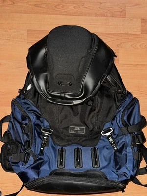 Oakley Kitchen Sink backpack 34L Tactical Gear bag Navy Blue Black - Image 1 of 4