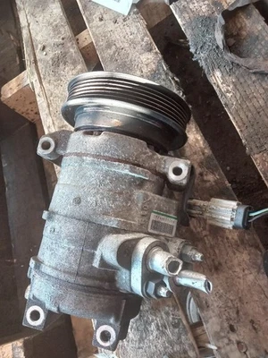 AC Compressor Fits 04-06 PACIFICA 367968 - Image 1 of 4