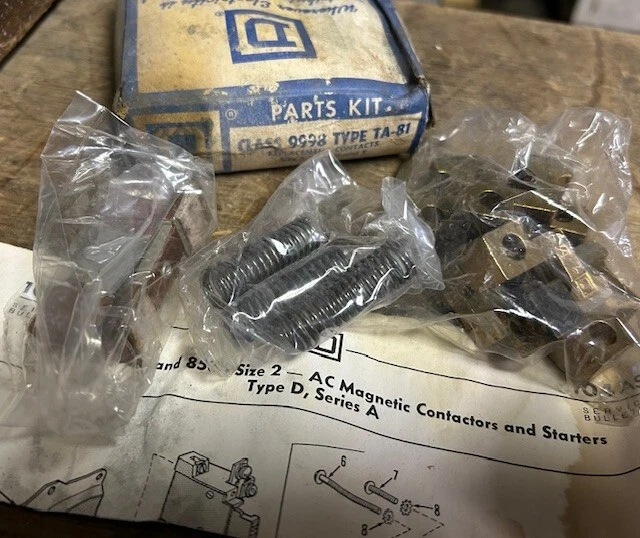 Square D Replacement Contacts Kit Size 2, Types D & T, 9998 TA-81 *NIB* - Image 1 of 1