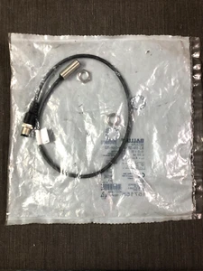 Balluff BES00PW (BES516-325-G-E4-C-S4-00,5) Inductive Proximity Sensor 10-30 VDC - Picture 1 of 3