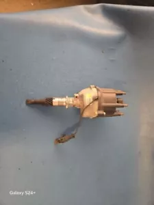 94 95 96 97 JEEP CHEROKEE DISTRIBUTOR 6-242 4.0L (NEEDS GEAR) 148290 - Picture 1 of 3