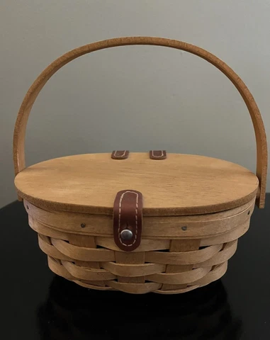 Longaberger 2008 Oval Kiddie Purse w/ Swinging Handle & Plastic Protector Nice! Cover