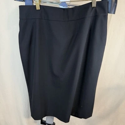 Falda lápiz negra Boss Veronice4, EE. UU. 8, rayón y elastano Foto 1 de 4