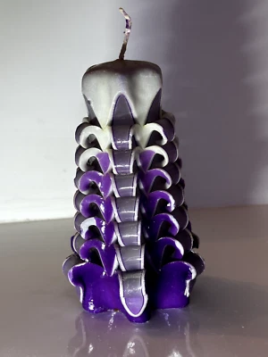 Kerzen handgeschnitzt 16 cm hoch 10 cm Durchmesser Deko Geschenk  - Bild 1 von 4