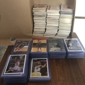 NBA Basketball Lot 1993-2001. 2 Ordner, 135 Top Loaded, 100’er lose Karten - Bild 1 von 5
