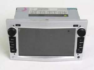 Autoradio Mit Navigationssystem Satellit OPEL Corsa D 1.2 B 59KW 5M 3P - Bild 1 von 3