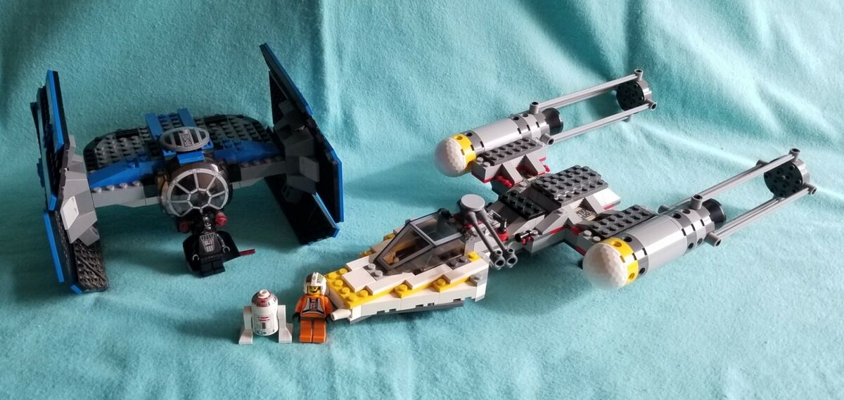 Y-wing Pilot TIE Fighter Star Wars LEGO (R) Complete Sets Y-wing Pilot TIE Fighter Star Wars LEGO (R) Complete Sets