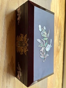 Jewelry Box Vintage, Wood - Picture 1 of 8
