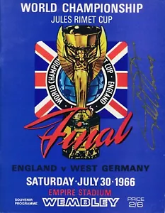 1966 WORLD CUP FINAL England v West Germany SIGNED GEOFF HURST reprint programme - Picture 1 of 1