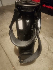 PING Golf Bag with Adjustable Straps and Storage Pockets - Picture 1 of 8