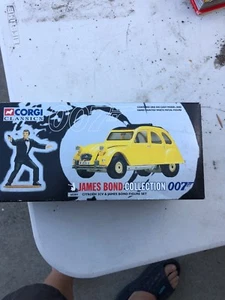 Corgi Classics 65301 Citroën 2 Cv James Bond Box Only - Picture 1 of 5