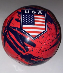 Icon Sports U.S. SOCCER Official USA Soccer Ball Size 5 Flag Red White Blue Kick - Picture 1 of 4