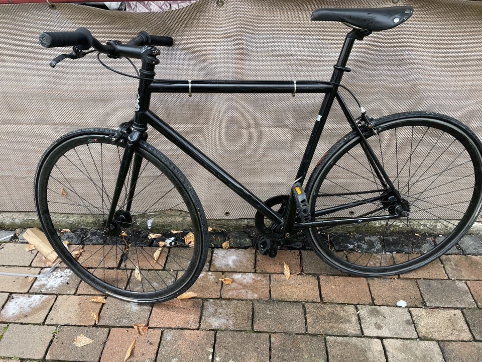 Rennrad von Felt - Bild 1 von 1