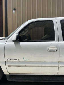 2002 Chevy Tahoe Doors - Picture 1 of 2