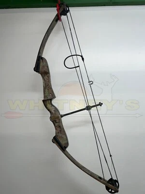 Used Hoyt Mystic Invader - Right Hand - 50lbs - 27" - Camo - Image 1 of 3