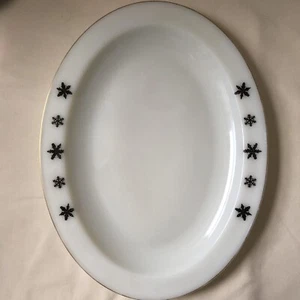 Pyrex JAJ Black Gaiety Snowflake Oval Large 13” Platter Serving Plate - Picture 1 of 6