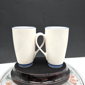 Vintage Pfaltzgraff Mugs Set of 2 - 6" Tall Made in the USA - Picture 1 of 6