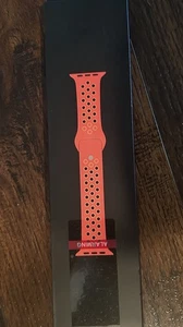Bracelet sport Apple Nike pour Apple Watch Series - Corail M/L (41 mm) - Photo 1 sur 4