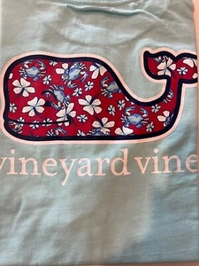 NEW Vineyard Vines Boys Crab In Flowers Whale S/S Pocket T-Shirt M 12/14 - Picture 1 of 3