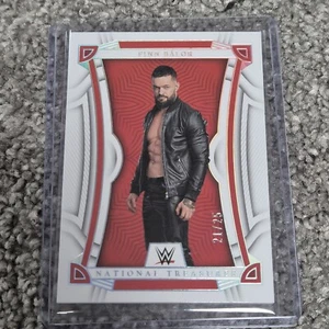 2023 WWE Chronicles National Treasures Finn Balor Silver Holo /25 - Bild 1 von 2