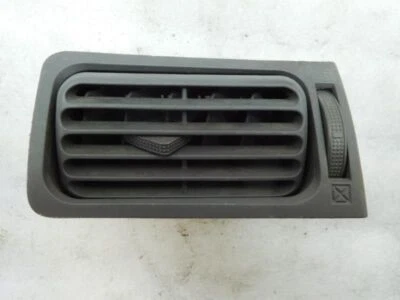 Bisel de tablero R/F 55670-02060 Air Vent Corolla 2003-2008 32990 HO133 Foto 1 de 4
