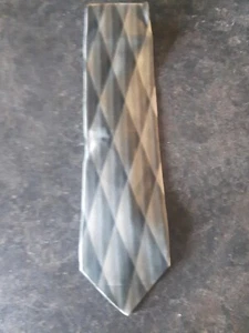 Uomo Couture By Vito Rufolo Diamond Patern Necktie Length 56" 3.5" Wide Silk - Bild 1 von 2