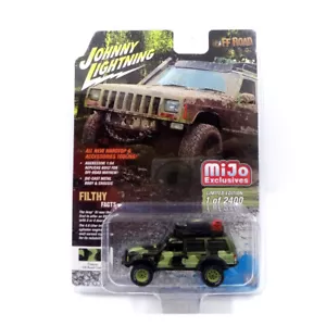 JEEP CHEROKEE XJ CAMOUFLAGE OFF ROAD JOHNNY LIGHTNING MIJO - Foto 1 di 3