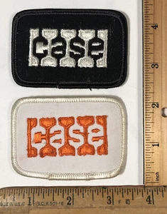 Lote De Colección De 2 Estuche Logo Parche Camión Tractor Equipo Agrícola Nuevo De Lote Antiguo - Imagen 1 de 2