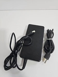 Cisco PWR-150W-AC 150W AC Netzteil 12V 4-Pin mit 80W PoE+ Budget - Bild 1 von 1