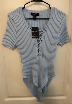 Women’s Forever 21 Light Blue NWT Bodysuit. Short Sleeve Plus Size 1X Cross Lace Foto 1 de 4