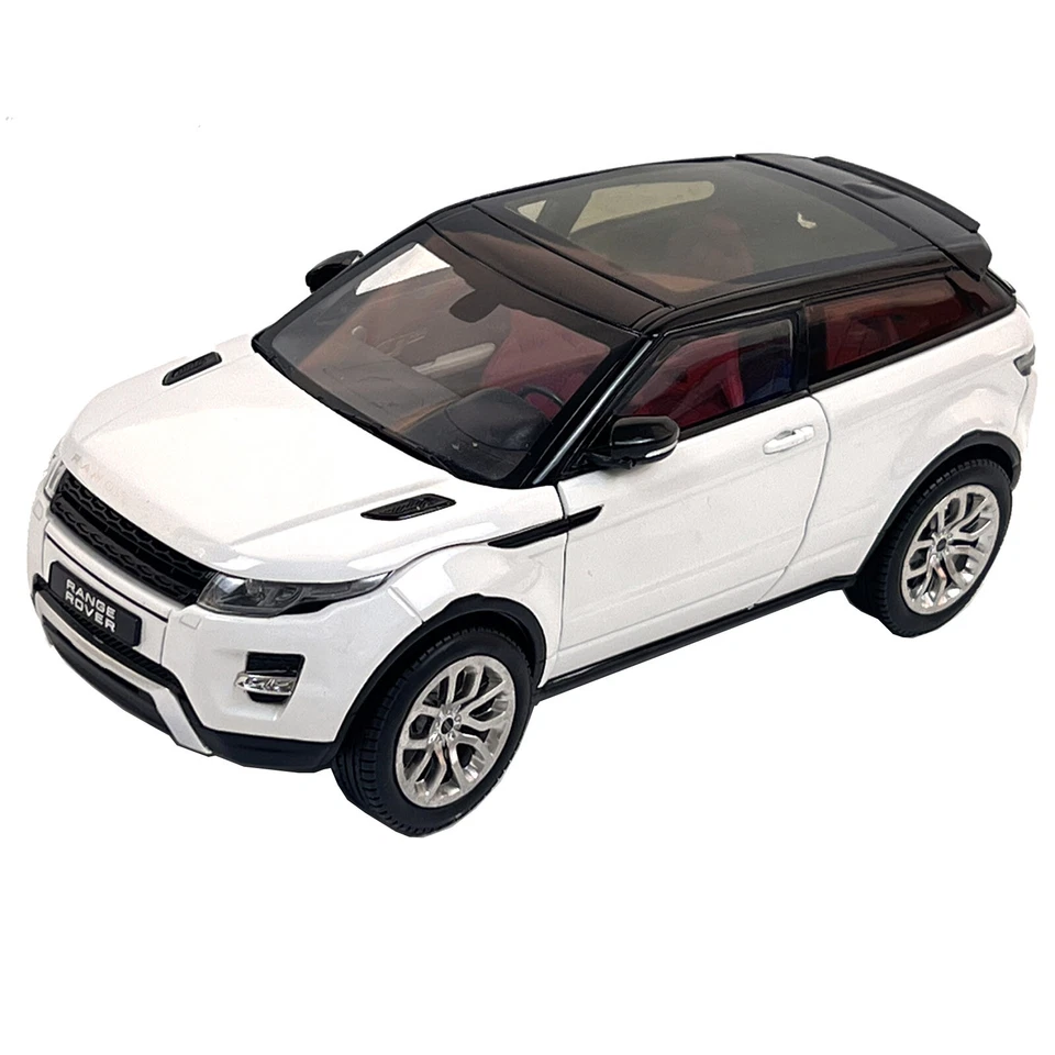 1:18 Scale GT Auto Range Rover Evoque White Diecast Car Model For Friends - Image 1 of 4