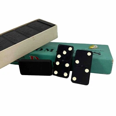 Antiguo Juego De Dominó Pirata Parker Bros Vintage COMPLETO - RARO + ENVÍO GRATUITO Foto 1 de 4