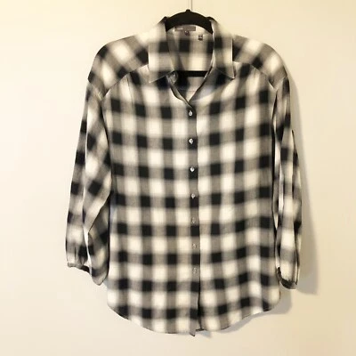 Vince túnica a cuadros de gran tamaño enrollada con botones talla pequeña Foto 1 de 4