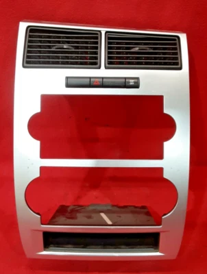 2006 2007 Dodge Charger R/T SRT - Moldura de controle climático - Cromada - Imagem 1 de 4