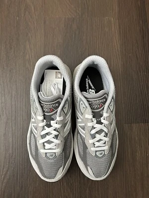 ¡Nuevo en caja! Zapatillas de tenis New Balance para niños Foto 1 de 4