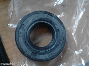 Oil Seal 40mm x 20mm x 8mm - Picture 1 of 1