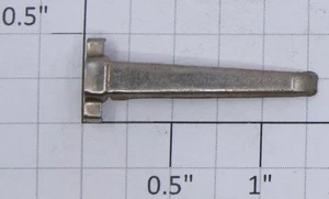 Lionel 811-1 Steel Lumber Stake - Picture 1 of 2