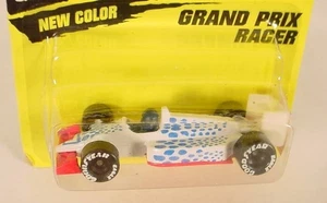 MATCHBOX # 74 WHITE GRAND PRIX RACER MB74-H26 - Picture 1 of 2