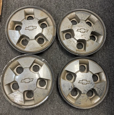 85 86 87 88 Chevy Cavalier Corsica OEM Center Hub Cap 14079968-C 14079969-B 1433 — 第 1/4 张图片